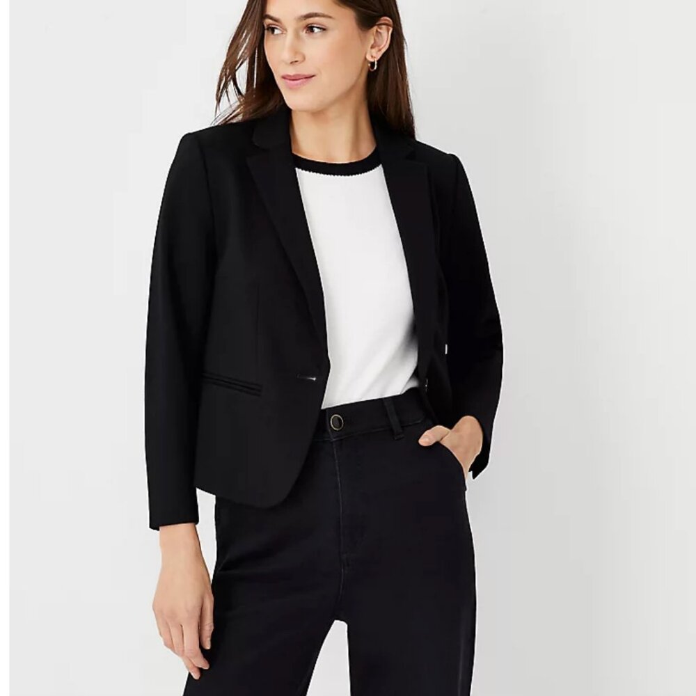 The Newbury Blazer in Knit Twill
